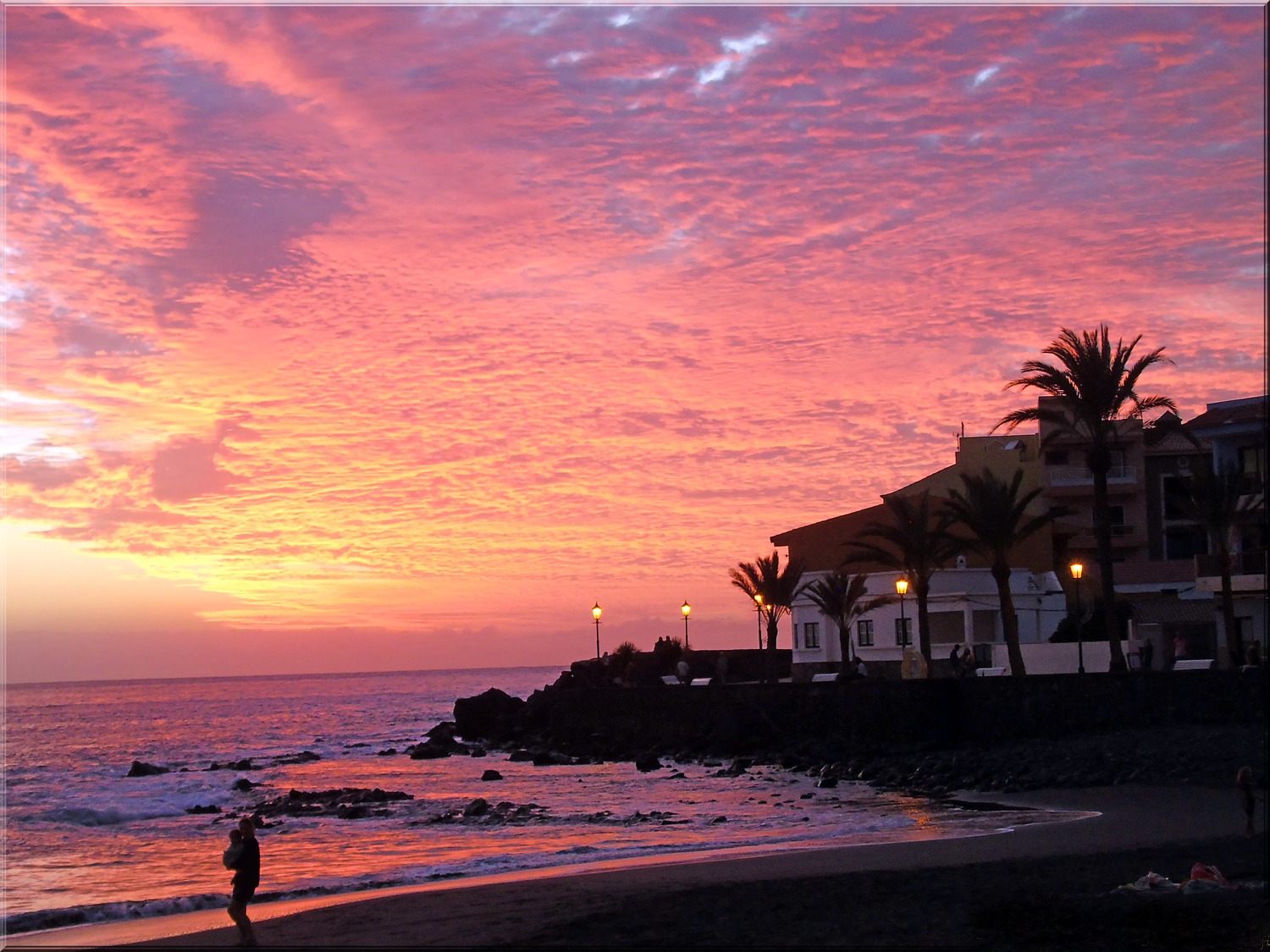 Sonnenuntergang im Valle Gran Rey auf La Gomera im Dezember 2022